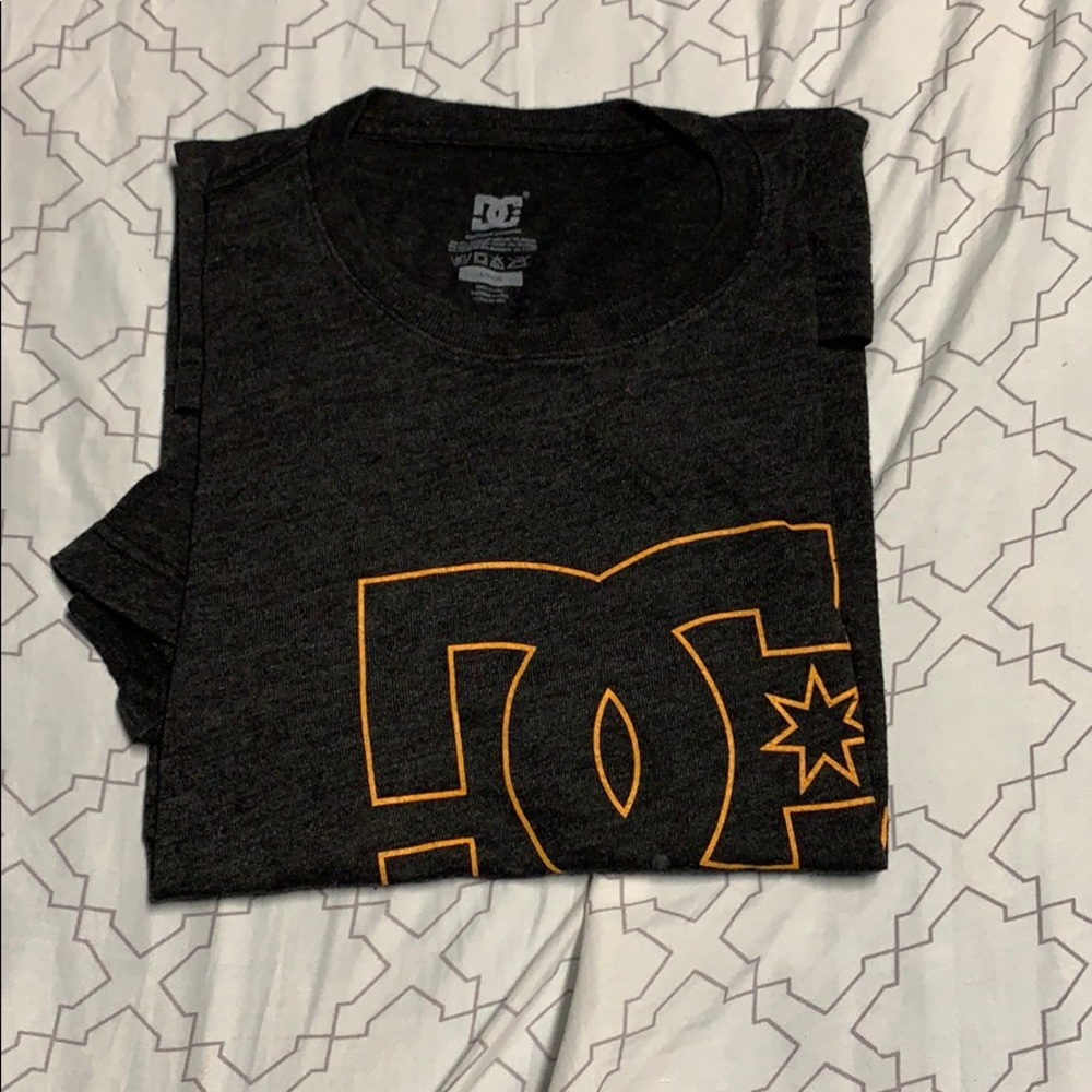 Tee shirt